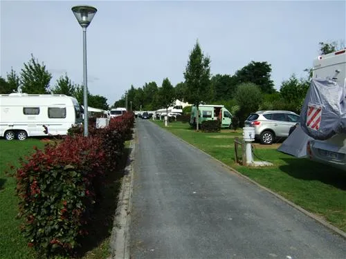 camping-les-3-clochers-cambrai-asjqz