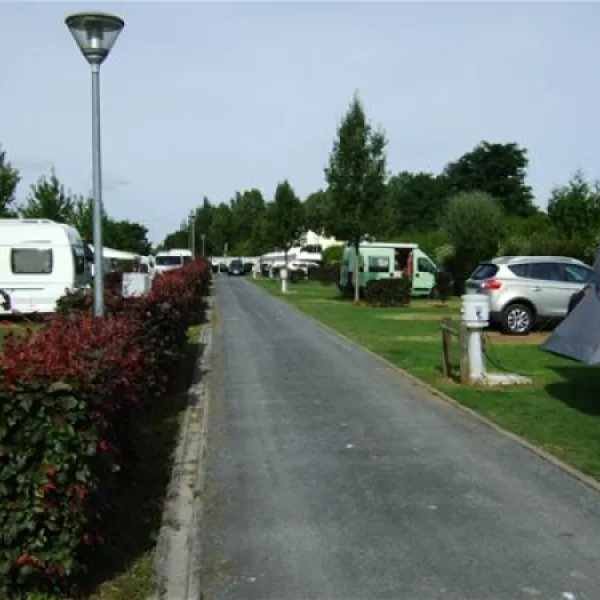 camping-les-3-clochers-cambrai-asjqz