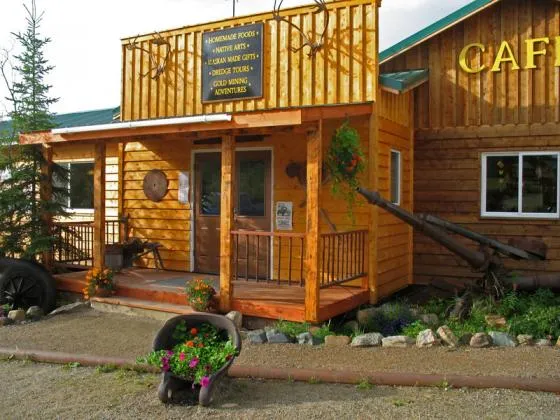 chicken-gold-camp-outpost-chicken-8noro