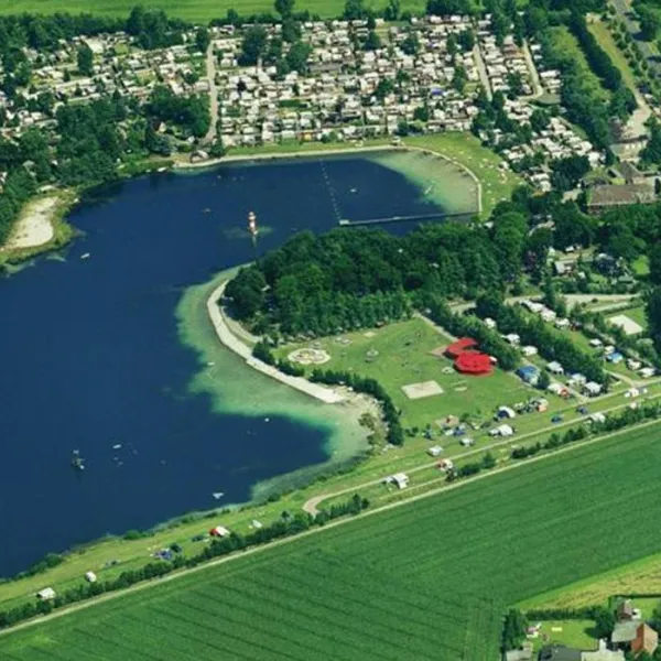ferienpark-am-bernsteinsee-conneforde-bei-wiefelstede-mqmt5