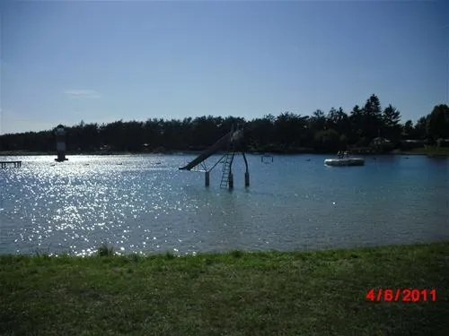 ferienpark-am-bernsteinsee-conneforde-bei-wiefelstede-qhl6e
