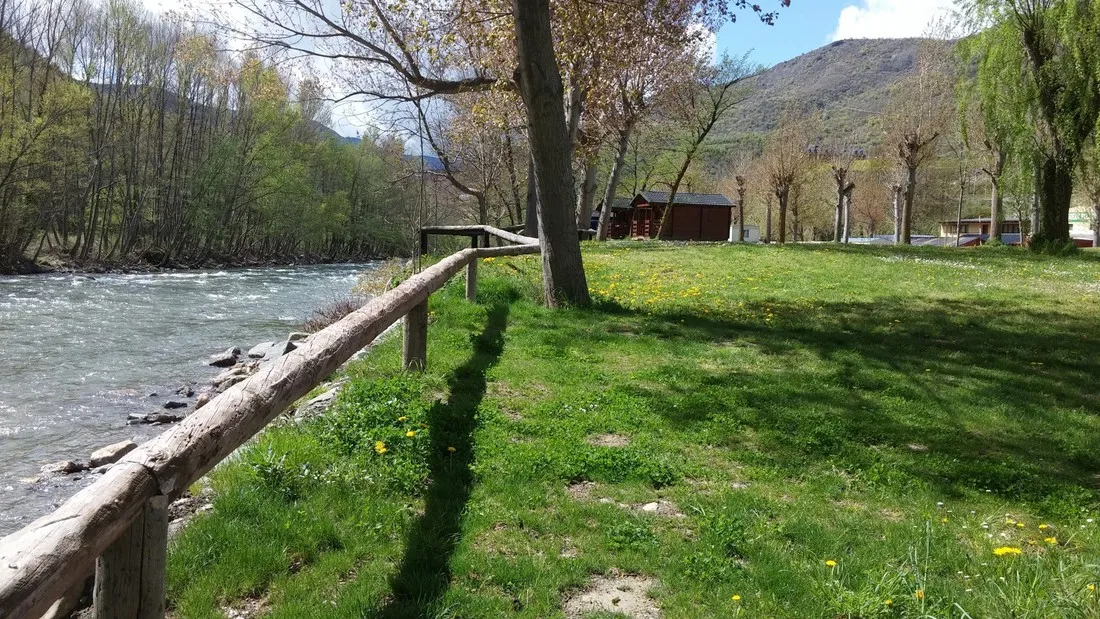 camping-noguera-pallaresa-sort-lbwnn
