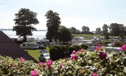lrkelunden-camping-grsten-e01bg