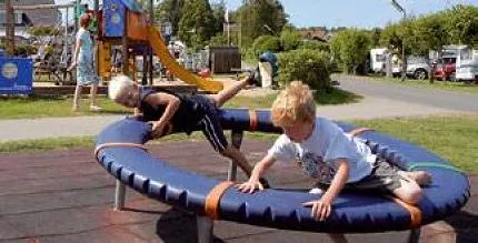 lrkelunden-camping-grsten-gmiht