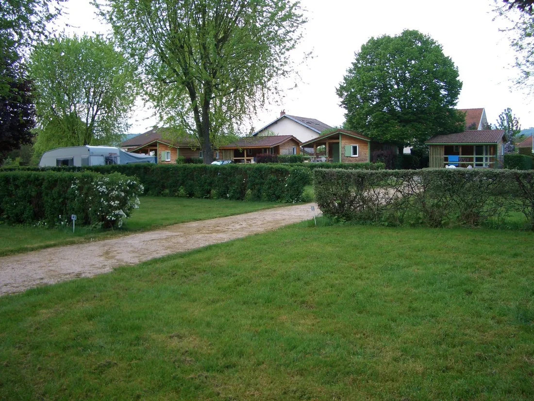 camping-municipal-alesia-venarey-les-laumes-pjuli