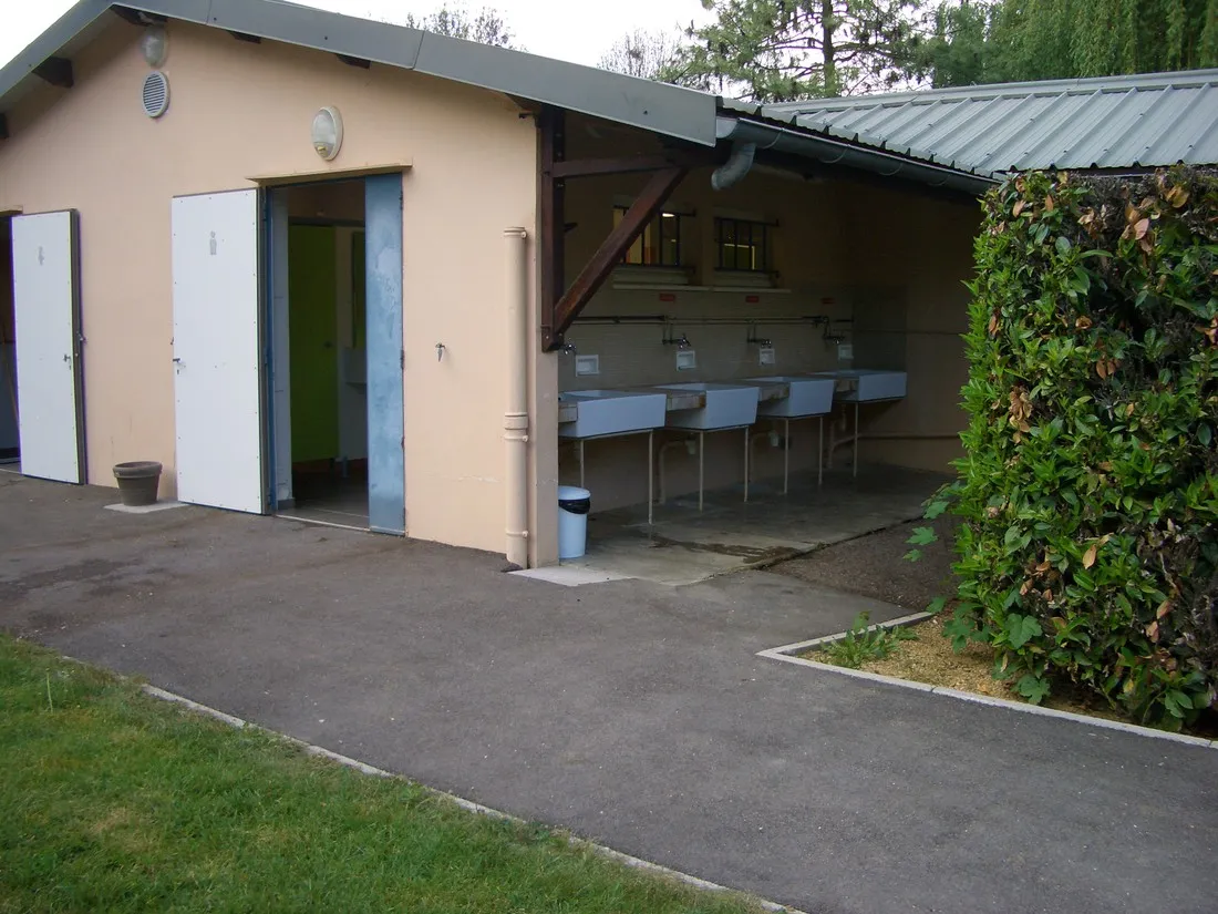 camping-municipal-alesia-venarey-les-laumes-sg3eg