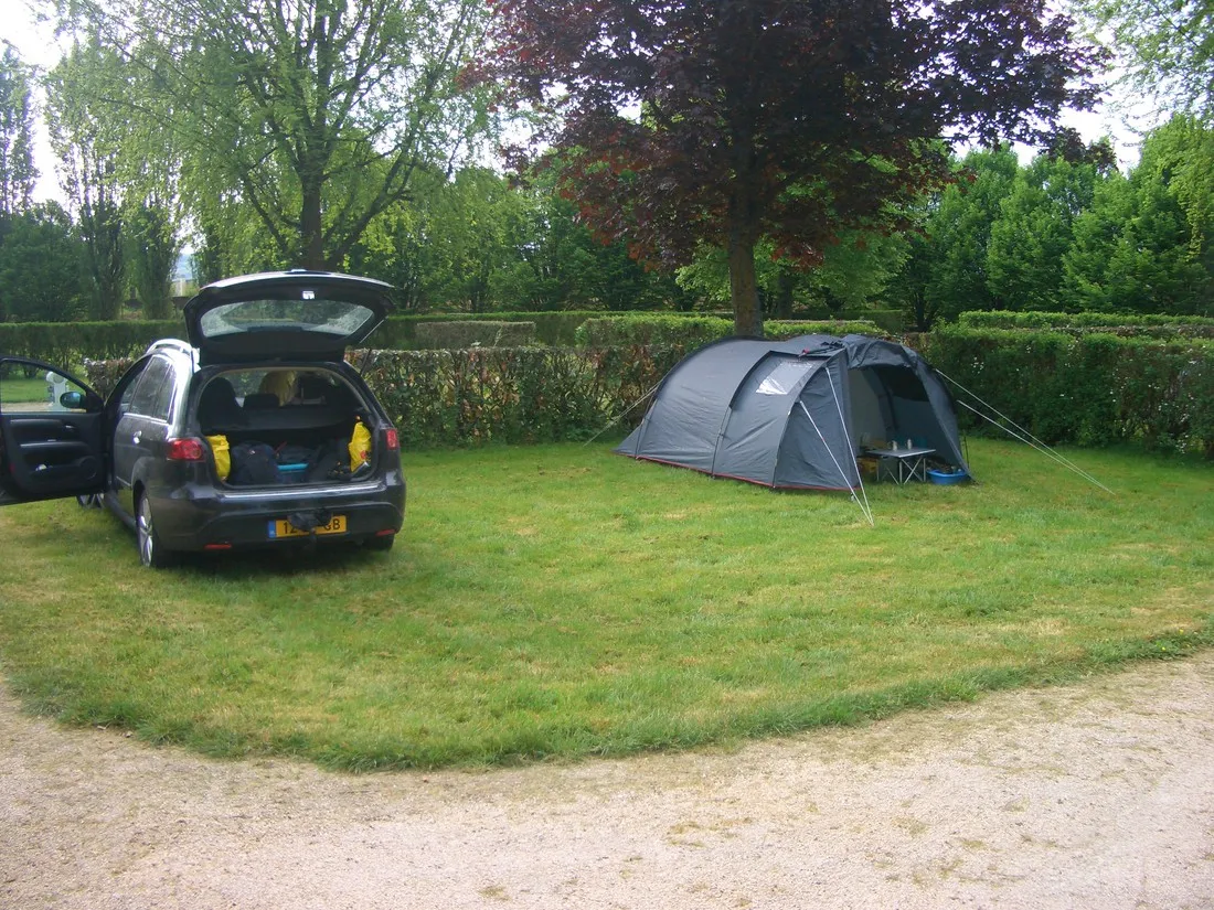 camping-municipal-alesia-venarey-les-laumes-wftao