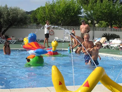 camping-roca-grossa-calella-kcnut