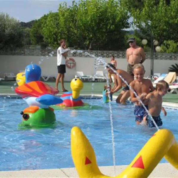 camping-roca-grossa-calella-kcnut