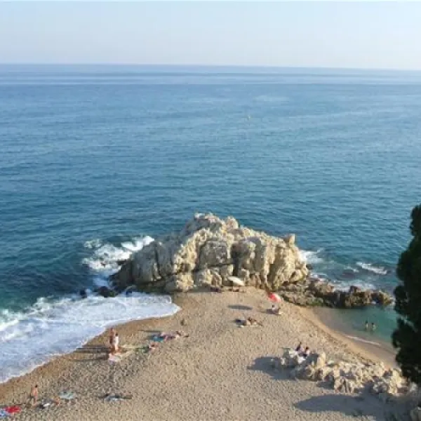 camping-roca-grossa-calella-m3xdp