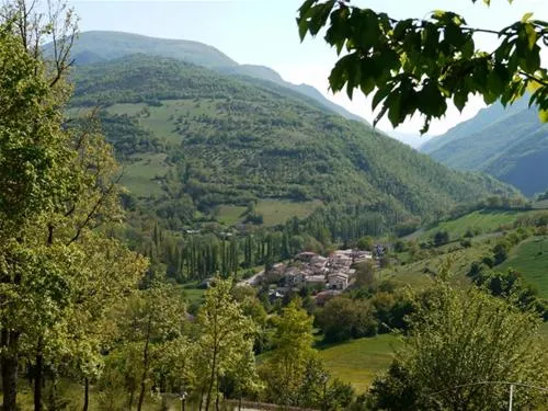 campeggio-il-collaccio-castelvecchio-preci-f4jzt