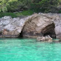 camping-pod-maslinom-oraac-adwye