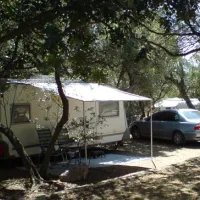 camping-pod-maslinom-oraac-pbdzh