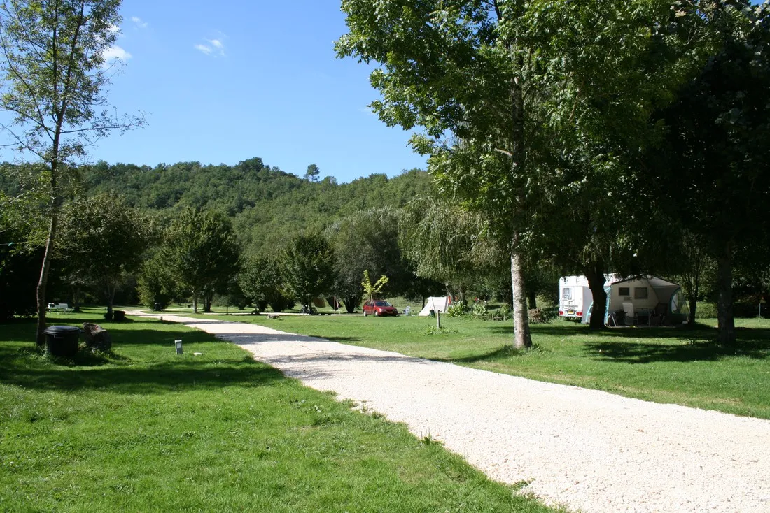 camping-val-en-theze-montcabrier-83zhv