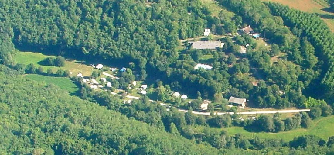 camping-val-en-theze-montcabrier-k2o3n