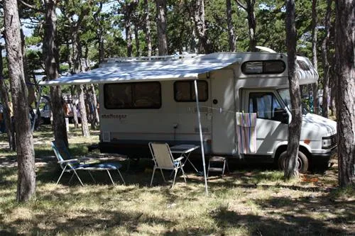 camping-planik-razanac-icbol