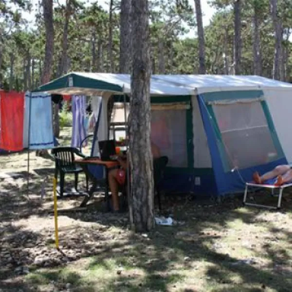 camping-planik-razanac-ktjlf