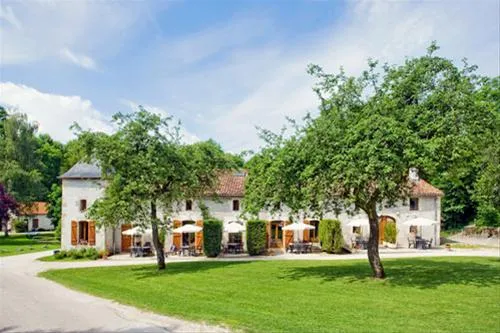 castel-la-forge-de-saintemarie-thonnance-les-moulins-j02ky