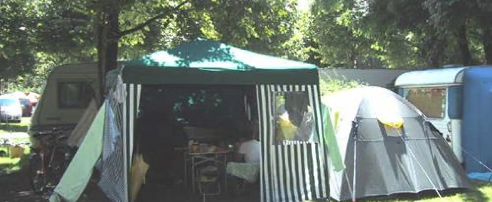 Schwimmbad-Camping Hall