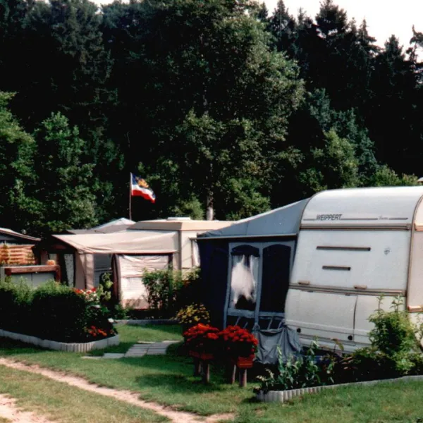 campingplatz-schwaan-schwaan-lhvix