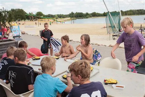recreatiepark-ermerstrand-erm-v0zqk