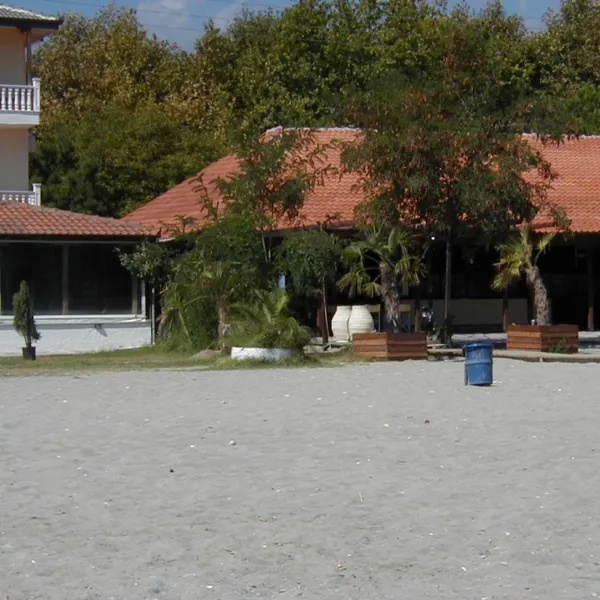 campsite-golden-beach-panteleimon-6wxyy