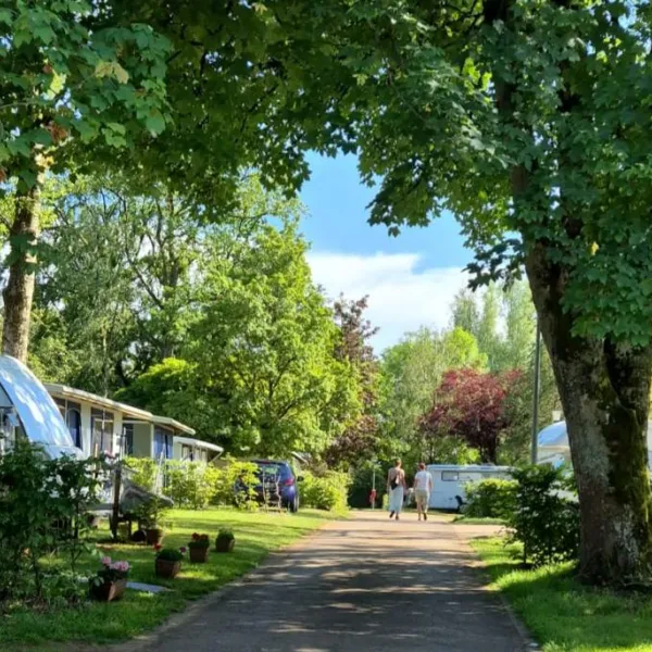 camping-gaalgebierg-eschsuralzette-ohjy1