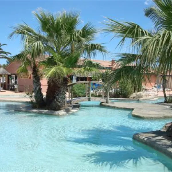 camping-club-lou-village-valras-plage-osajb