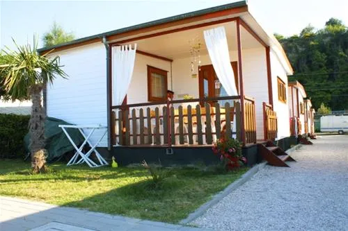 camping-norina-pesaro-d04he