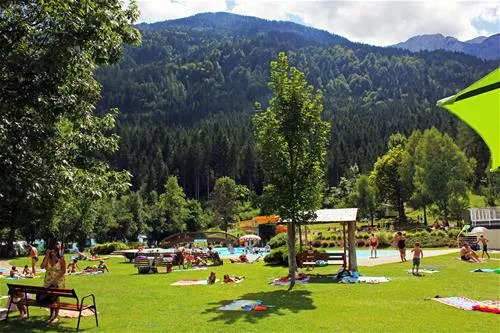 camping-am-waldbad-dellach-im-drautal-ele0y