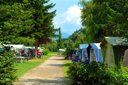 camping-am-waldbad-dellach-im-drautal-ujjma