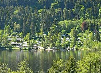 camping-sandbank-titisee-b5hua