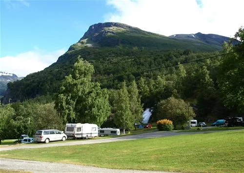 naf-vinje-camping-geiranger-4am7f