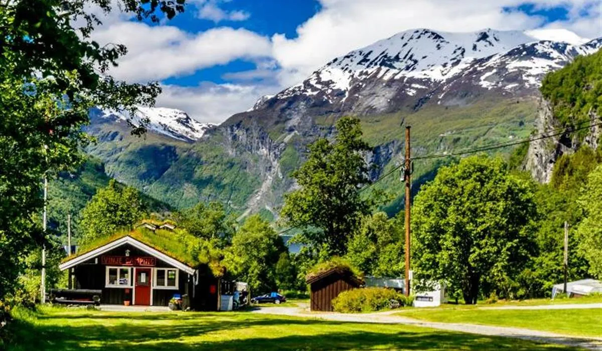 naf-vinje-camping-geiranger-hdtje