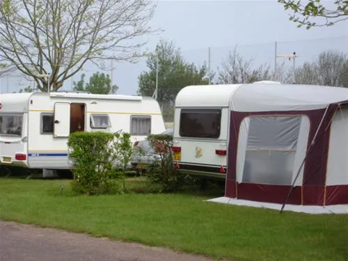 camping-la-capricieuse-luc-sur-mer-gudvu