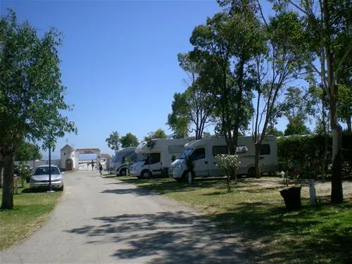 camping-tarifa-tarifa-kxq8x