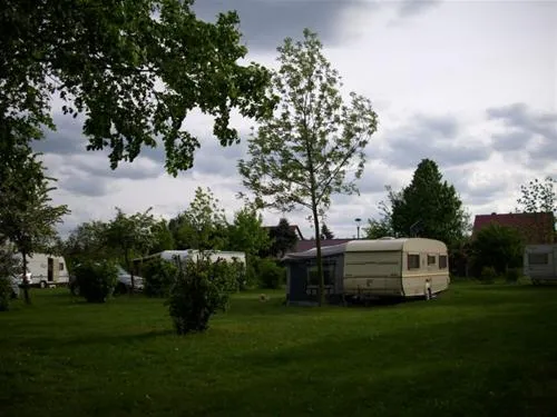 campingplatz-wostra-dresden-pa9tt