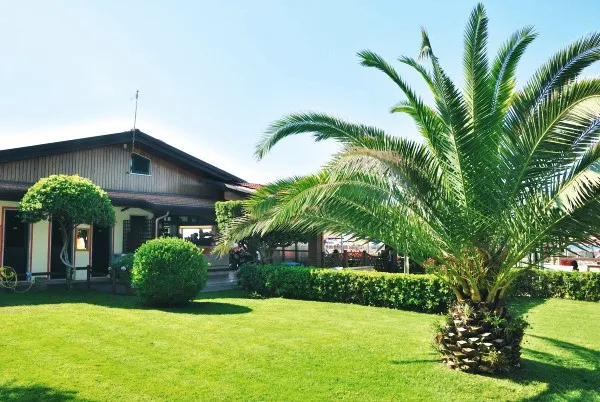 camping-citta-di-massa-marina-di-massa-qvozb