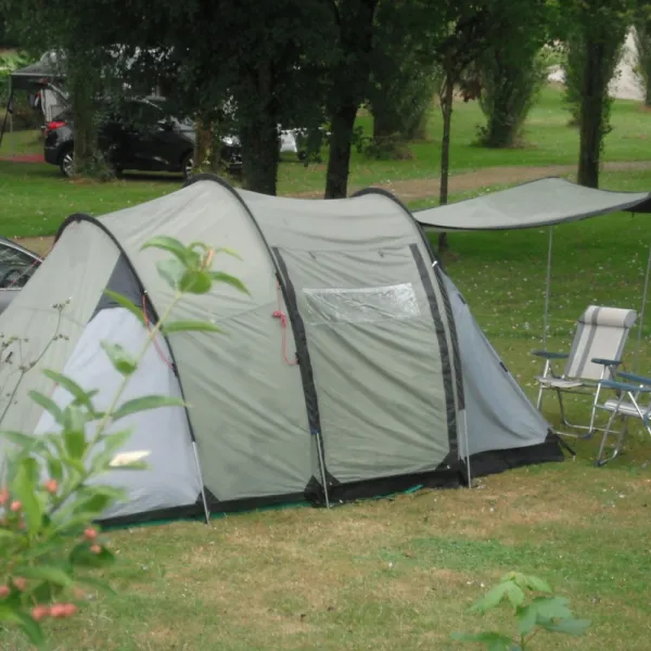 camping-les-tournesols-le-grez-fem3p