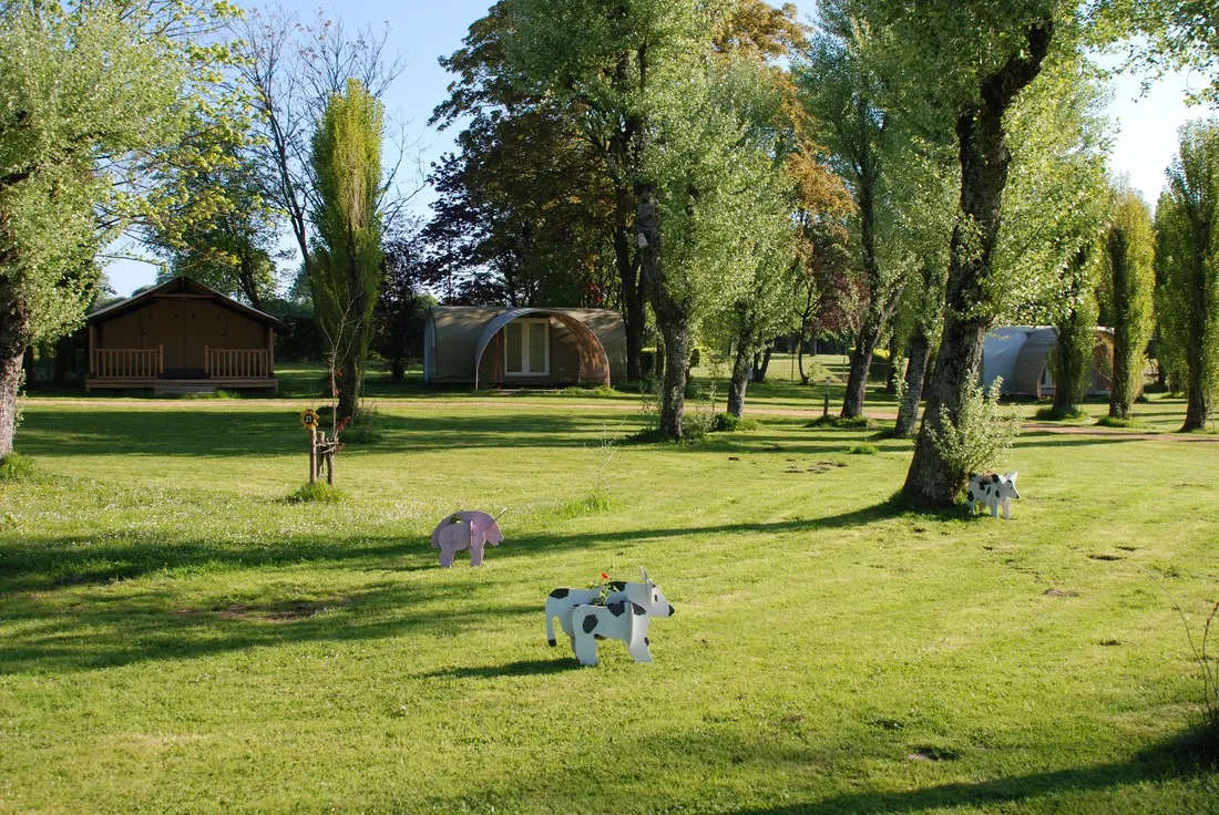 camping-les-tournesols-le-grez-jkwv3