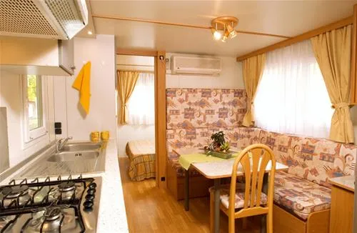 camping-bungalow-village-delle-rose-gatteo-mare-qjo8a