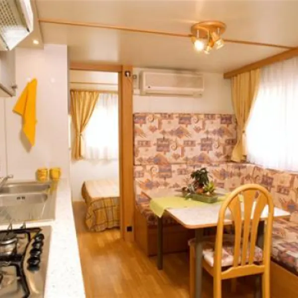 camping-bungalow-village-delle-rose-gatteo-mare-qjo8a