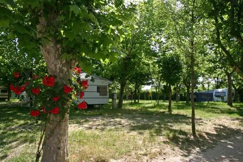 camping-bungalow-village-delle-rose-gatteo-mare-uenwg