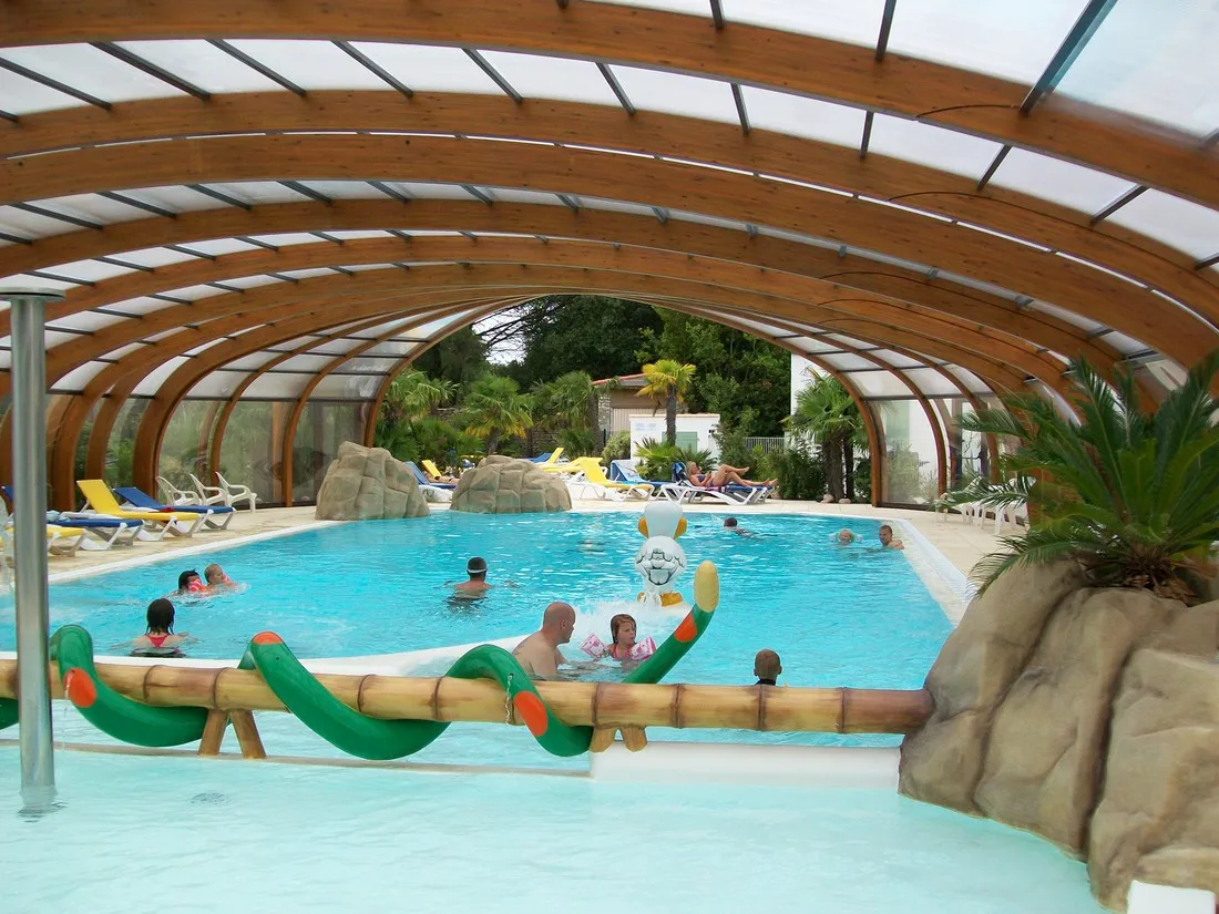 camping-la-grainetiere-la-flotte-en-r-7tqwt