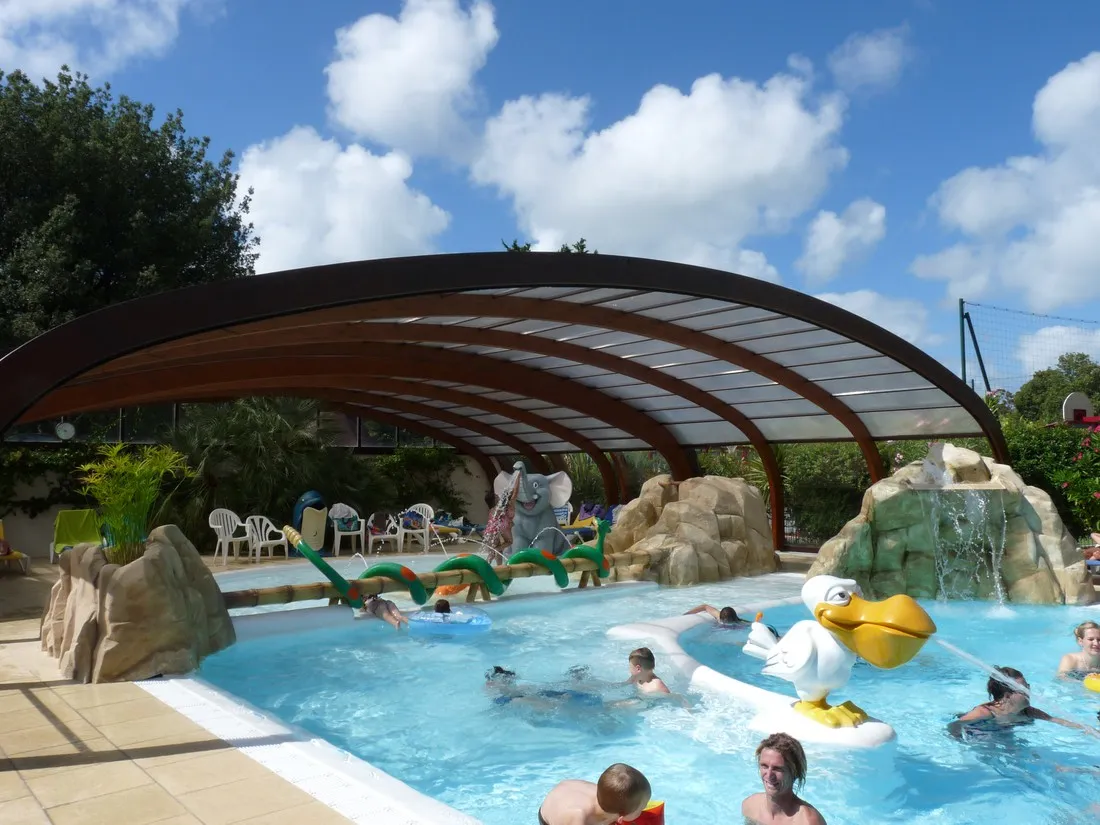 camping-la-grainetiere-la-flotte-en-r-nx4au