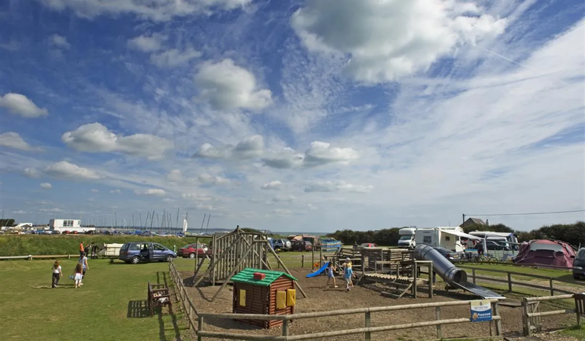 fairfields-farm-caravan-camping-park-pevensey-hmn3u