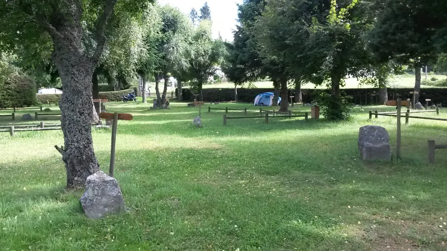 les-hirondelles-le-chambon-sur-lignon-98hm2