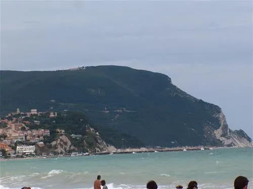 camping-internazionale-sirolo-drhoz