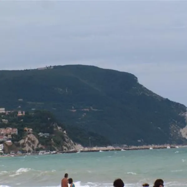 camping-internazionale-sirolo-drhoz