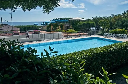 camping-internazionale-sirolo-tah9f